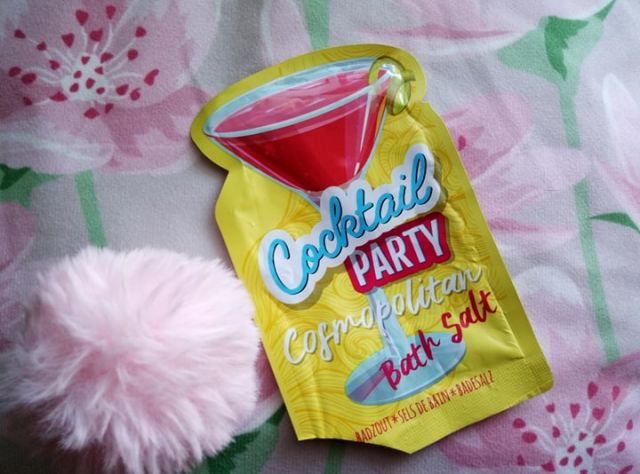 akcja denkowanie! grudzień - kosmetyki w świątecznych opakowaniach i świątecznych kolorach 🎄❄️⛄🎀🎁🎅