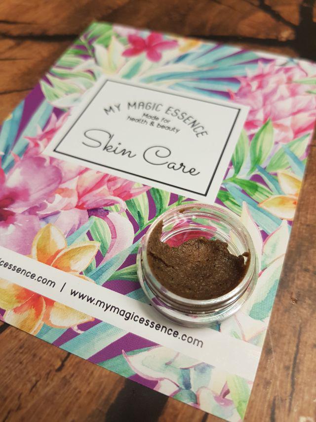 My Magic Essence Velvet Skin, 2 in 1 face mask & scrub
