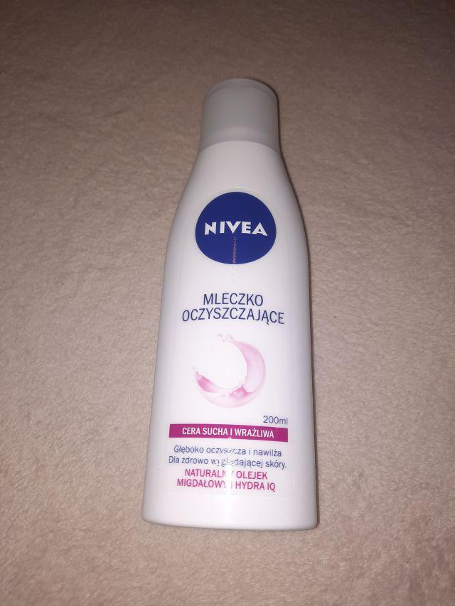 Nivea Mleczko oczyszczające do demakijażu, Cera sucha i wrażliwa