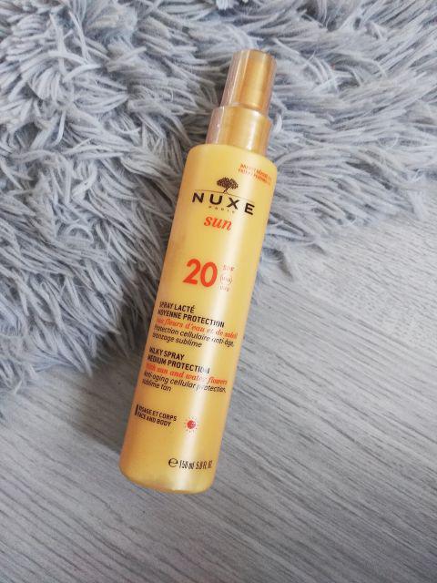 NUXE Sun, Mleczko w sprayu do opalania, Do twarzy i ciała, SPF20