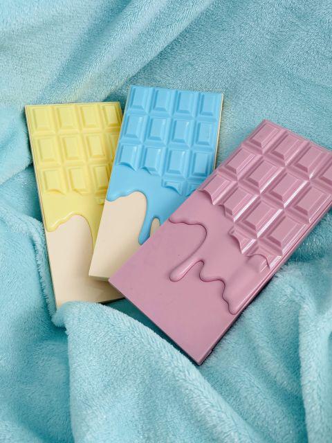 Makeup Revolution Paleta cieni Macaroons Chocolate  Lemon Drizzle Chocolate  i  Strawberry Cheesecake