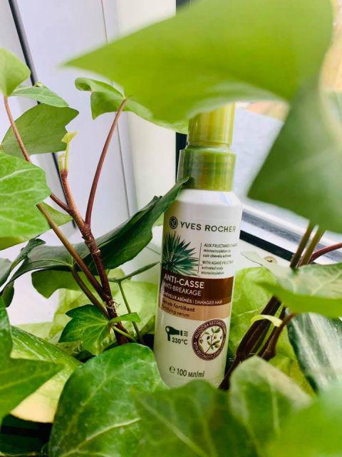 Serum przeciw łamaniu się włosów