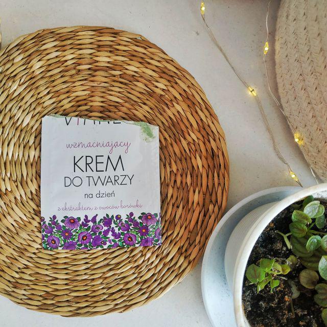 vianek krem na dzień fioletowy