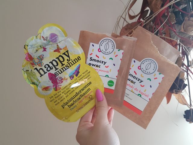 akcja denkowanie! grudzień - kosmetyki w świątecznych opakowaniach i świątecznych kolorach 🎄❄️⛄🎀🎁🎅