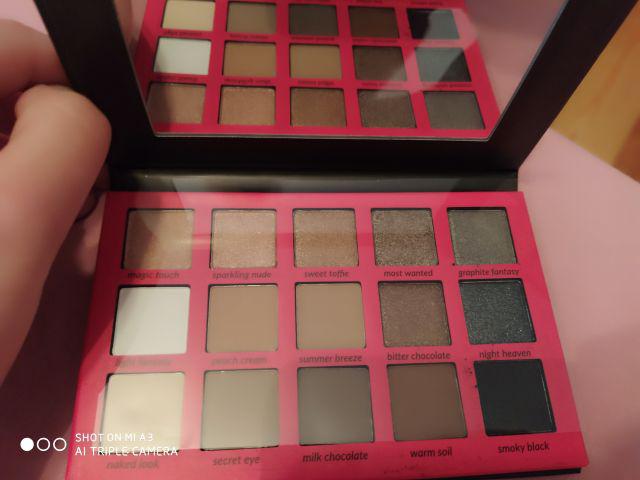 Wibo Neutral Eyeshadow, Paleta cieni do powiek