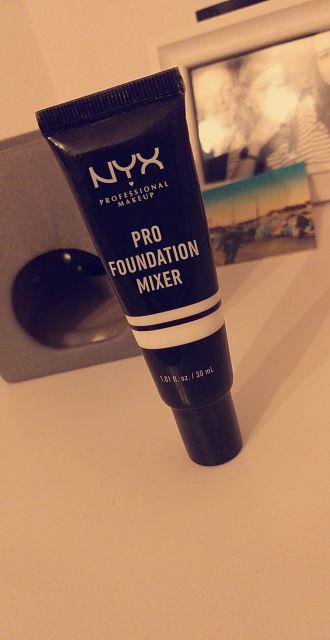 NYX Pro Foundation Mixer, Biały mixer, nr 03 white