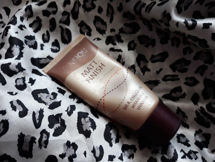 Sensique Matt Finish, Podkład do twarzy, Matujący,  Z proteinami jedwabiu, nr 202