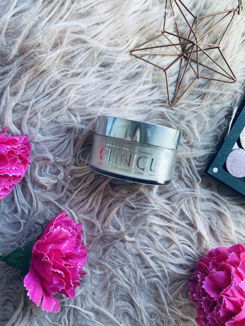 Clinique Blended Face and Brush, puder sypki do twarzy, nr 20 invisible blend