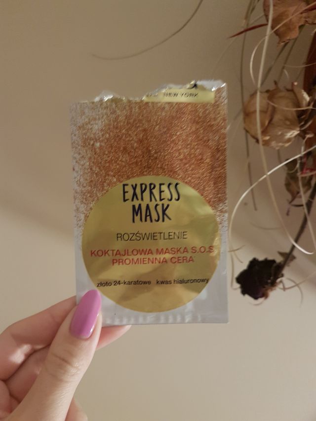 akcja denkowanie! grudzień - kosmetyki w świątecznych opakowaniach i świątecznych kolorach 🎄❄️⛄🎀🎁🎅