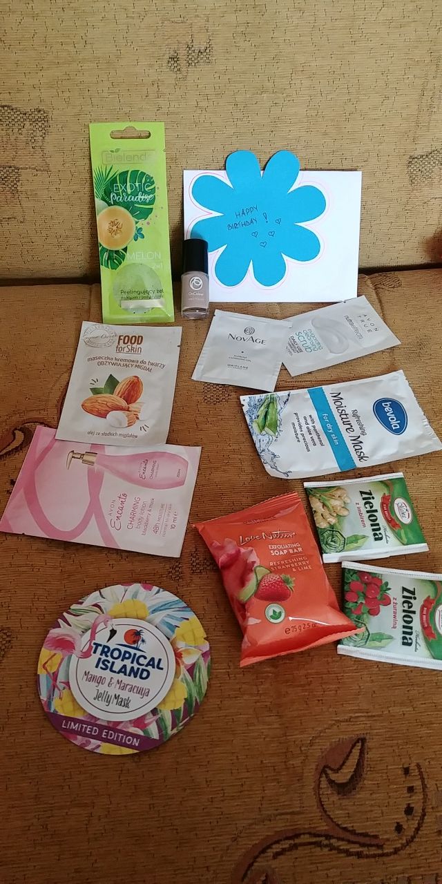 ✩ Kalendarz urodzinowy Clouders ✩