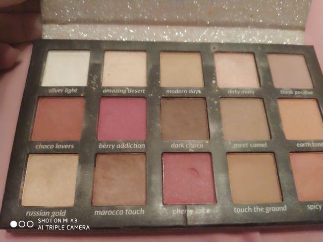 Wibo Modern Eyeshadows Palette, Paleta cieni do powiek 