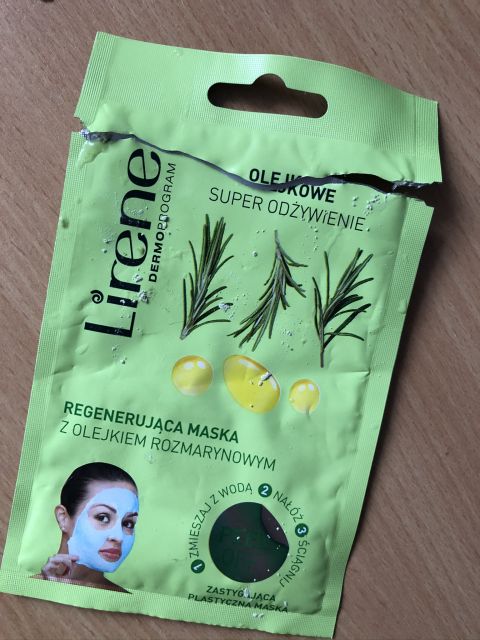 akcja denkowanie! grudzień - kosmetyki w świątecznych opakowaniach i świątecznych kolorach 🎄❄️⛄🎀🎁🎅