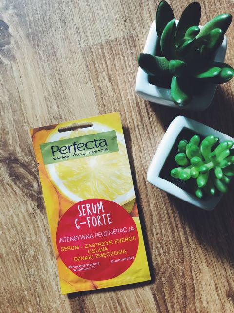 Maseczka kosmetyki perfecta serum c forte intensywna regeneracja