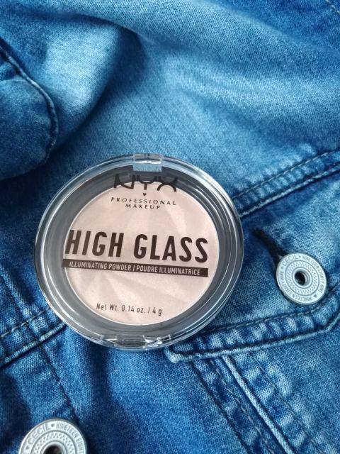 NYX High Glass, Illuminating Powder, Rozświetlacz do twarzy, Moon Glow