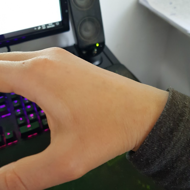 Sucha skóra dłoni - ratunku!