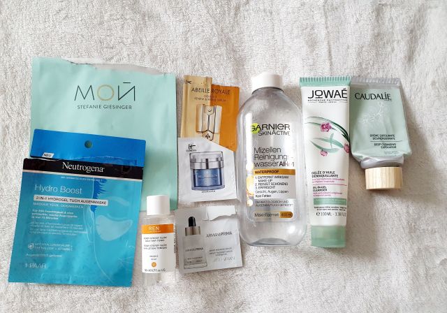 akcja denkowanie! grudzień - kosmetyki w świątecznych opakowaniach i świątecznych kolorach 🎄❄️⛄🎀🎁🎅