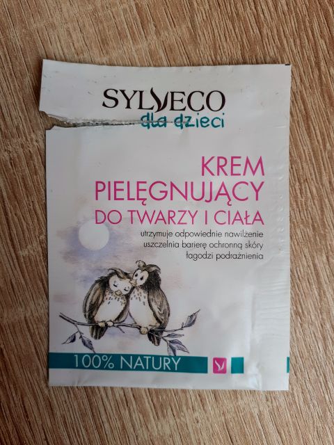 akcja denkowanie! grudzień - kosmetyki w świątecznych opakowaniach i świątecznych kolorach 🎄❄️⛄🎀🎁🎅