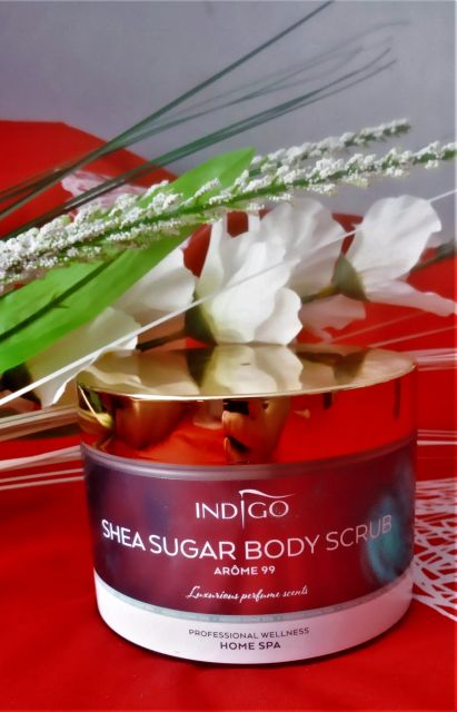 Indigo Scrub do ciała, Shea Sugar Body Scrub, Arome 99