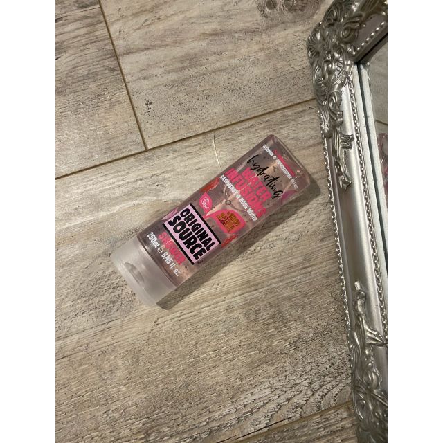 Woda różana i malina Original Source 