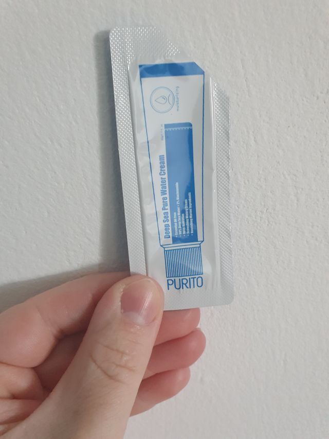 akcja denkowanie! grudzień - kosmetyki w świątecznych opakowaniach i świątecznych kolorach 🎄❄️⛄🎀🎁🎅