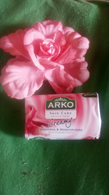 Arko Mydło w kostce, Creamy, Cashmere & Moisturizers