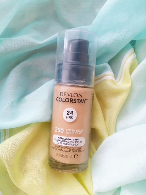 Revlon Colorstay, podkład do cery mieszanej/tłustej, 250 Fresh Beige