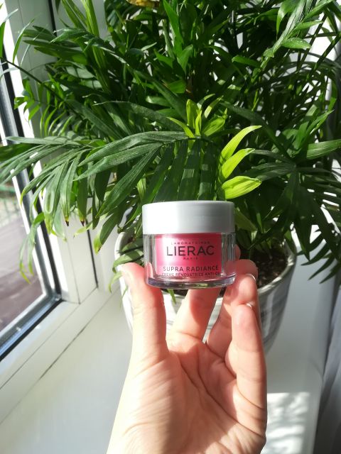 Lierac Supra Radiance, antyoksydacyjny krem na dzień o działaniu odmładzającym