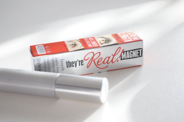 BeneFit Tusz do rzęs, They're Real!, Black