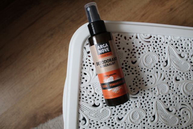 Arganove Moroccan Beauty, Dezodorant mineralny w sprayu, Cedr i pomarańcza