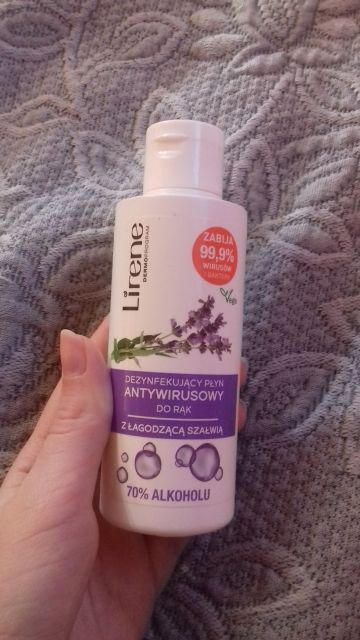 Lirene Dezynfekujący płyn antywirusowy do rąk, Z łagodzącą szałwią