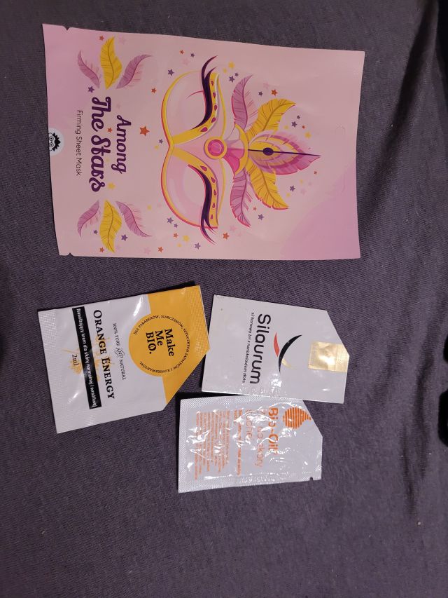 akcja denkowanie! grudzień - kosmetyki w świątecznych opakowaniach i świątecznych kolorach 🎄❄️⛄🎀🎁🎅