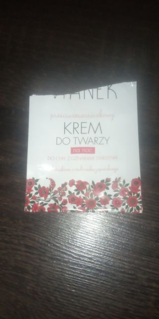 akcja denkowanie! grudzień - kosmetyki w świątecznych opakowaniach i świątecznych kolorach 🎄❄️⛄🎀🎁🎅