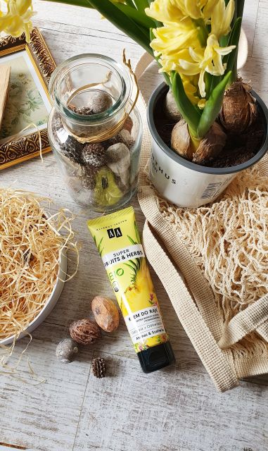 AA Super Fruits & Herbs, Krem do rąk Ananas i Szałwia