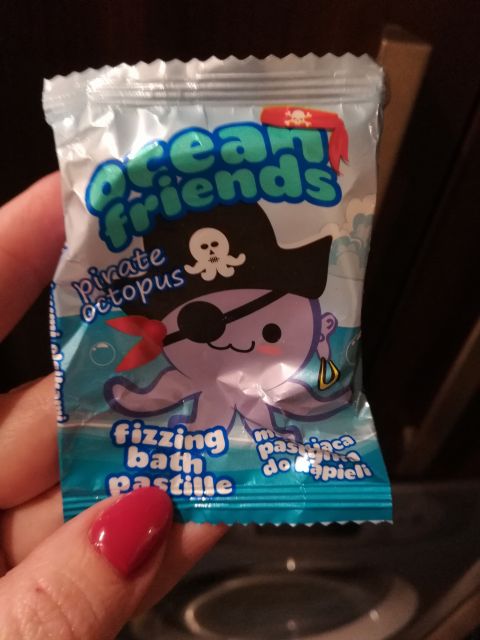 akcja denkowanie! grudzień - kosmetyki w świątecznych opakowaniach i świątecznych kolorach 🎄❄️⛄🎀🎁🎅