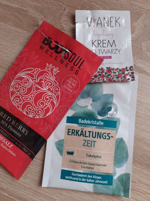 akcja denkowanie! grudzień - kosmetyki w świątecznych opakowaniach i świątecznych kolorach 🎄❄️⛄🎀🎁🎅