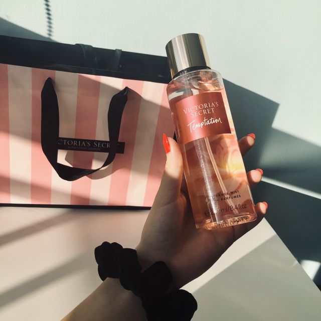 Victoria's Secret Mgiełka do ciała, Temptation