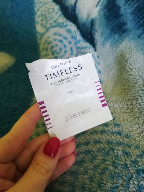 akcja denkowanie! grudzień - kosmetyki w świątecznych opakowaniach i świątecznych kolorach 🎄❄️⛄🎀🎁🎅