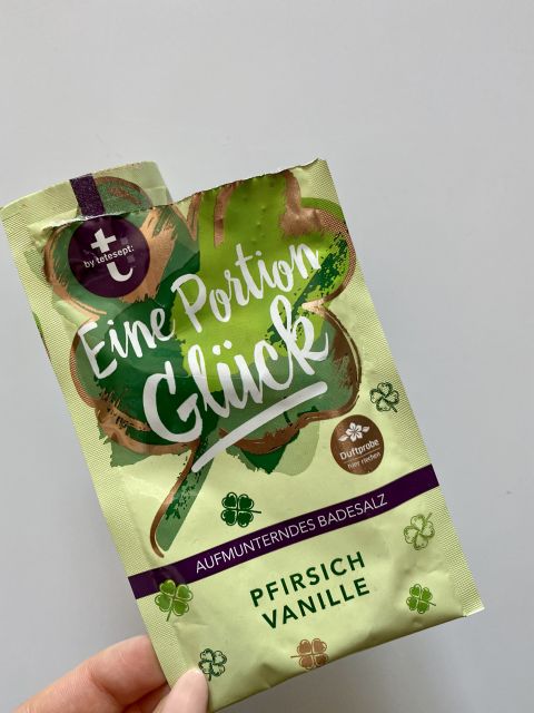 akcja denkowanie! grudzień - kosmetyki w świątecznych opakowaniach i świątecznych kolorach 🎄❄️⛄🎀🎁🎅