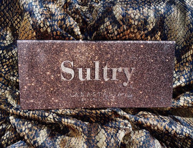 Anastasia Beverly Hills - Paleta cieni do powiek, Sultry