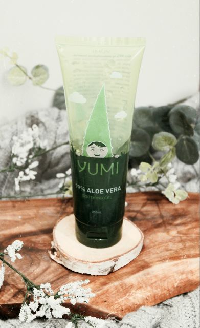 Yumi - 99% Aloe Vera Soothing Gel 