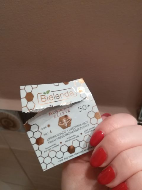 akcja denkowanie! grudzień - kosmetyki w świątecznych opakowaniach i świątecznych kolorach 🎄❄️⛄🎀🎁🎅