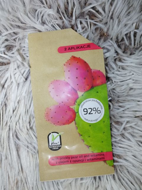 akcja denkowanie! grudzień - kosmetyki w świątecznych opakowaniach i świątecznych kolorach 🎄❄️⛄🎀🎁🎅