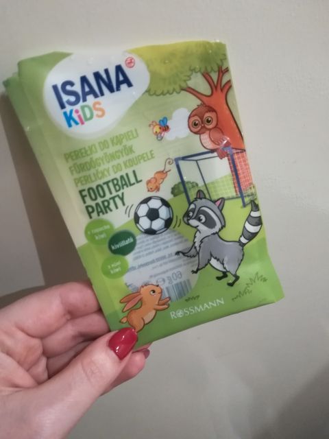 akcja denkowanie! grudzień - kosmetyki w świątecznych opakowaniach i świątecznych kolorach 🎄❄️⛄🎀🎁🎅