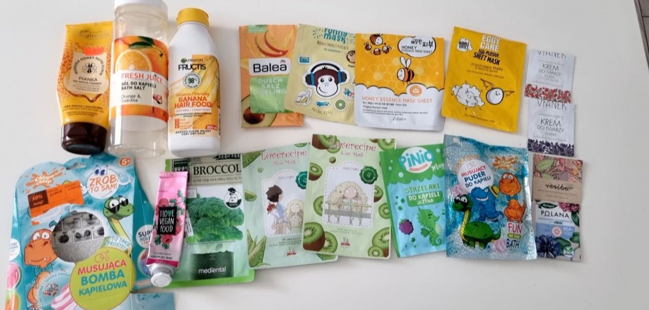 akcja denkowanie! grudzień - kosmetyki w świątecznych opakowaniach i świątecznych kolorach 🎄❄️⛄🎀🎁🎅