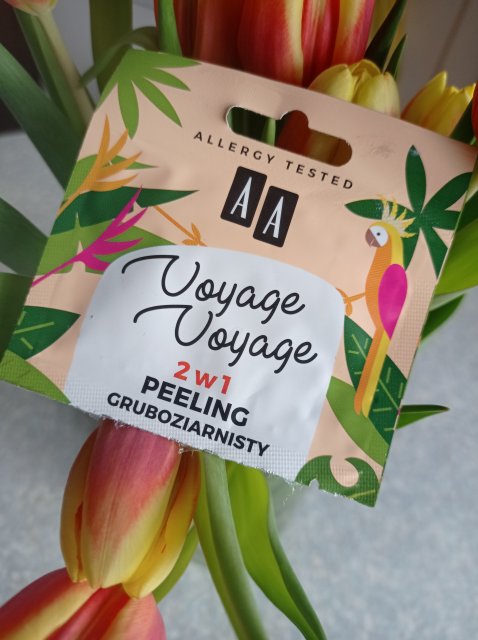 AA Voyage Voyage peeling maska kawa kokos
