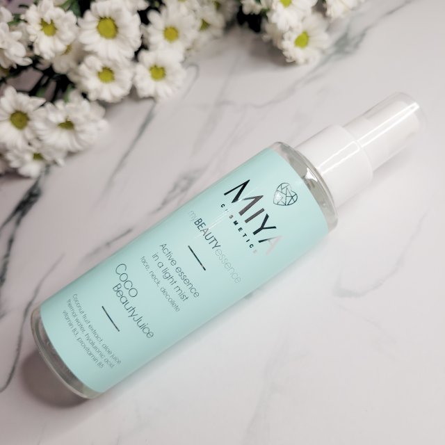 Miya Cosmetics myBEAUTYessence, Aktywna esencja w lekkiej mgiełce, Coco Beauty Juice