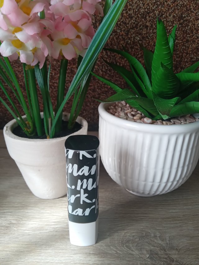 Avon, Mark, Epic Lip, trwała szminka do ust, odcień Extreme Mauve