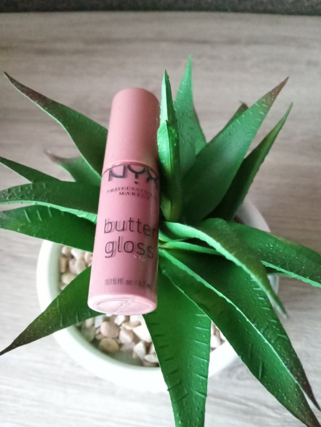 NYX, Butter Lip Gloss, błyszczyk do ust, odcień Praline, miniaturka