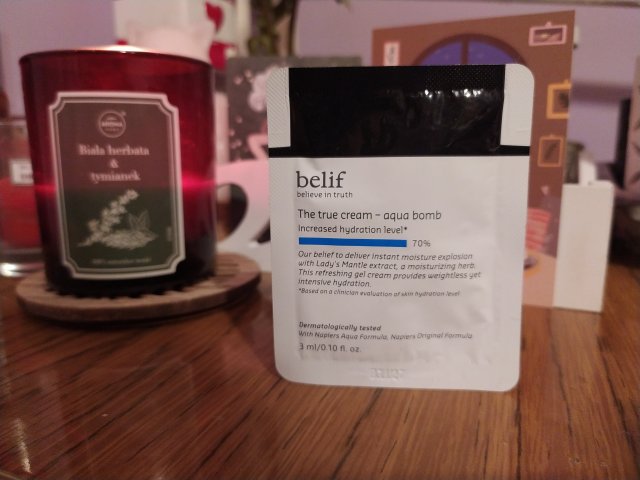 Belif aqua Bomb 