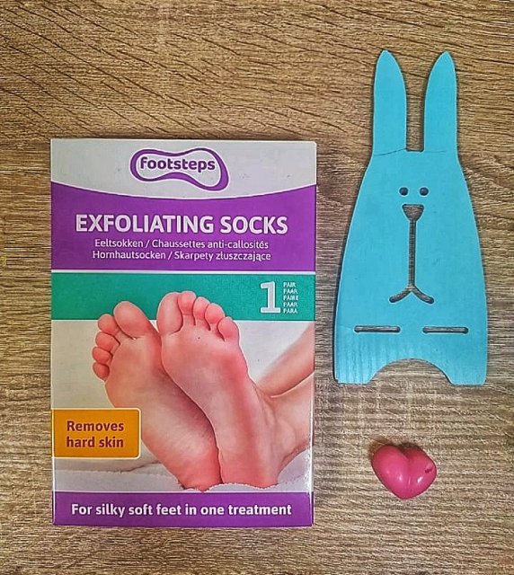 Footsteps Skarpety złuszczające, For silky soft feet in one treatment 